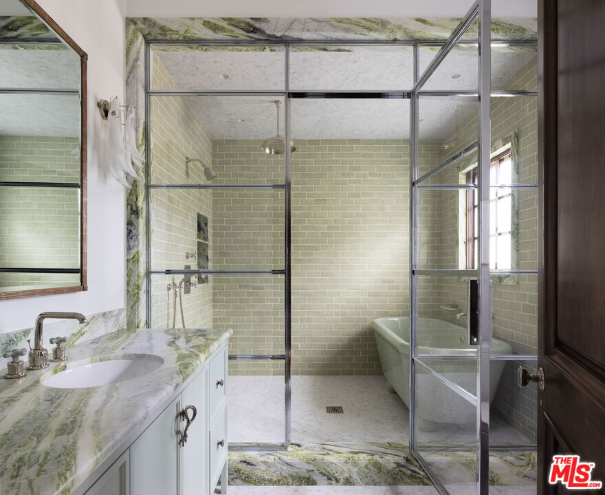 MLS #25603231 image #30