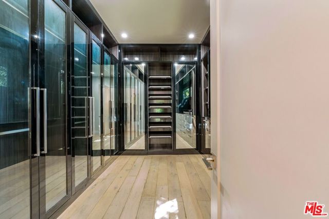 MLS #25603275 image #21