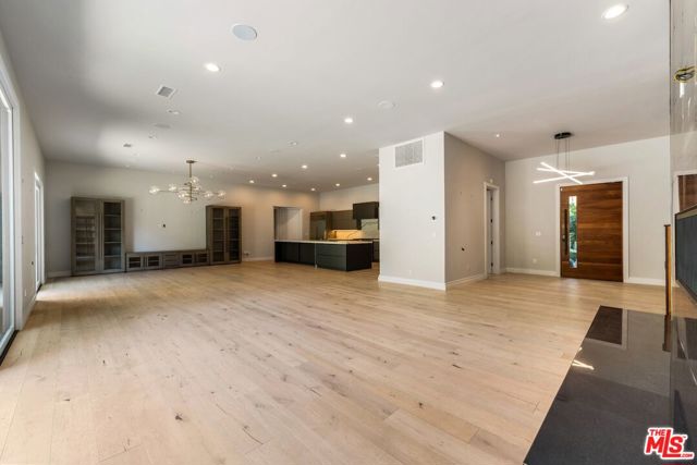 MLS #25603275 image #8