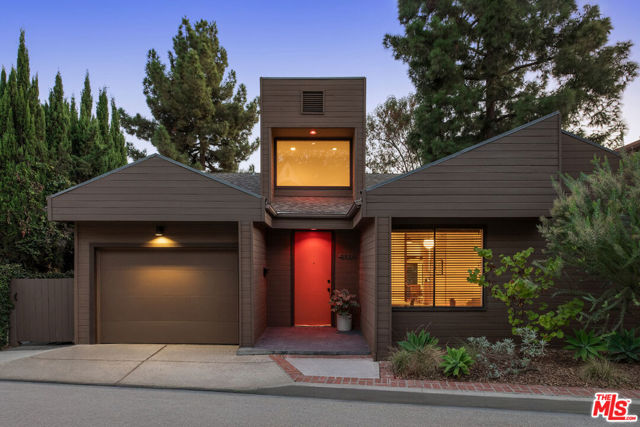 MLS #25603321 image #0