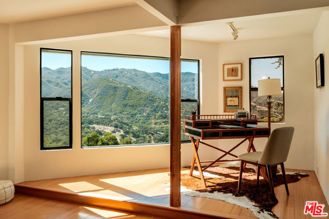 MLS #25603825 image #17