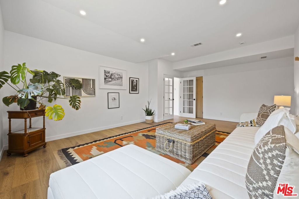 MLS #25603999 image #22