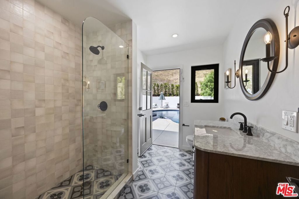 MLS #25603999 image #28