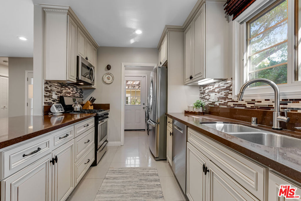 MLS #25604339 image #11