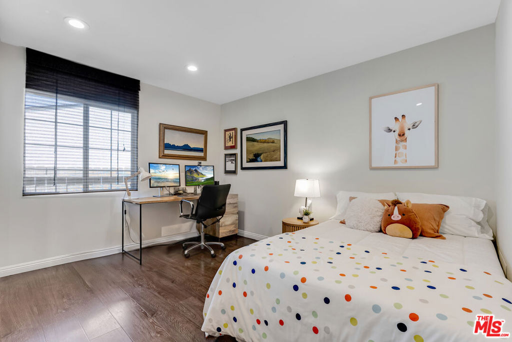 MLS #25604339 image #20