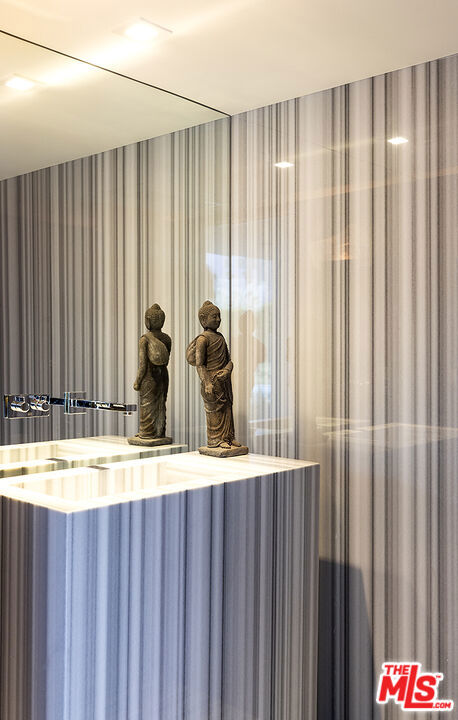 MLS #25604411 image #18