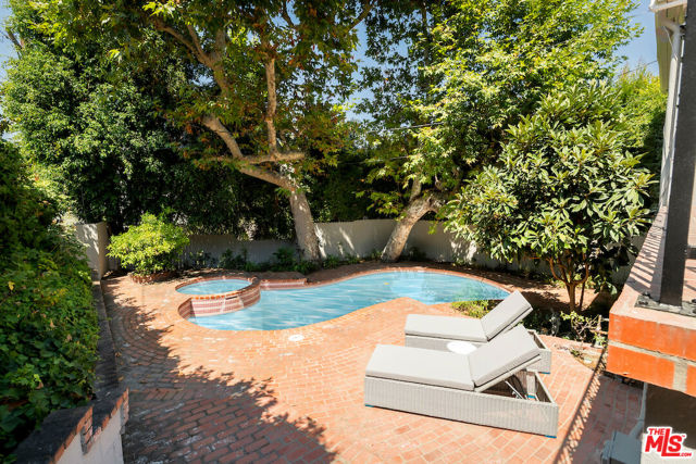 MLS #25604535 image #16