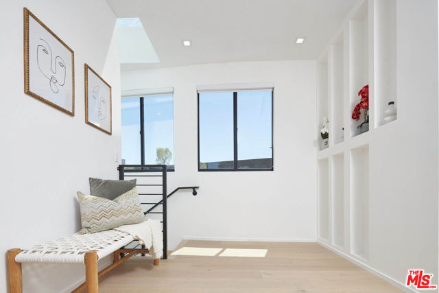 MLS #25604607 image #19