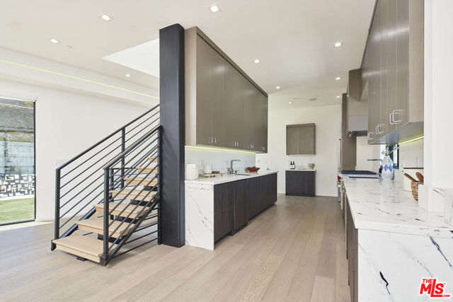 MLS #25604607 image #4