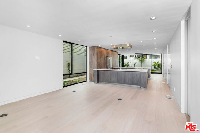 MLS #25604781 image #1