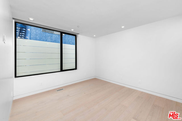 MLS #25604781 image #11