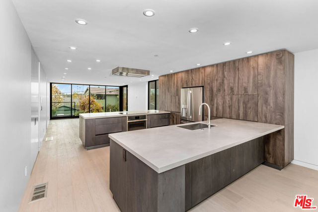 MLS #25604781 image #3