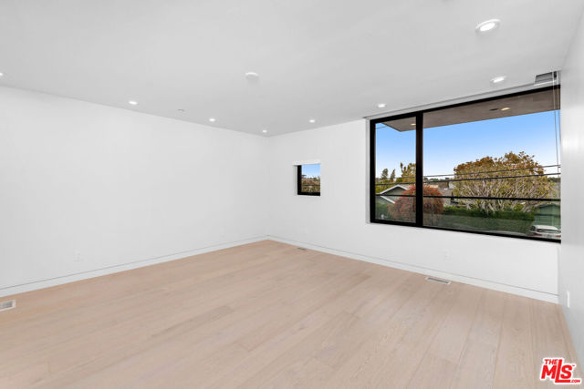 MLS #25604781 image #6