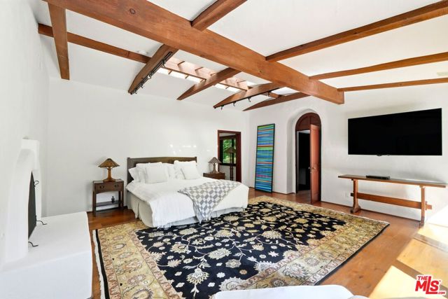 MLS #25605117 image #19