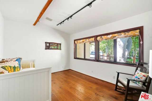 MLS #25605117 image #29