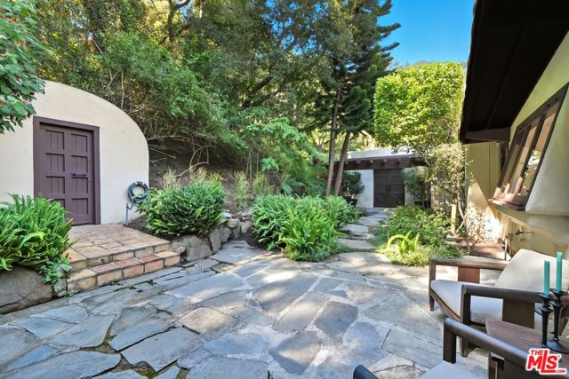 MLS #25605117 image #30