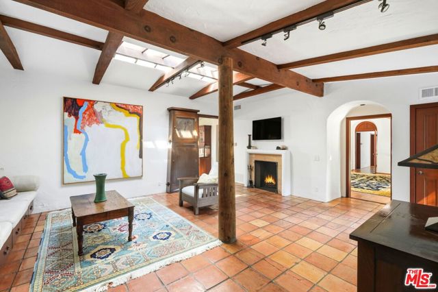 MLS #25605117 image #4