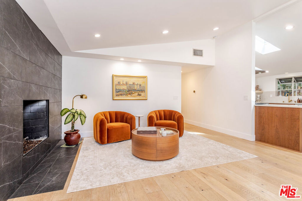 MLS #25605451 image #14