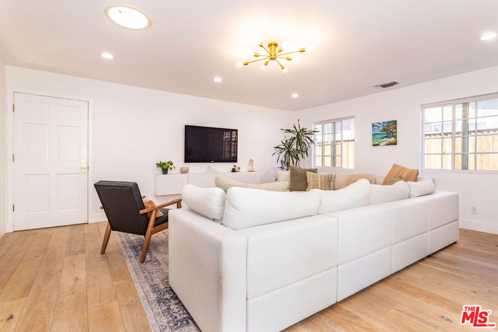 MLS #25605451 image #26