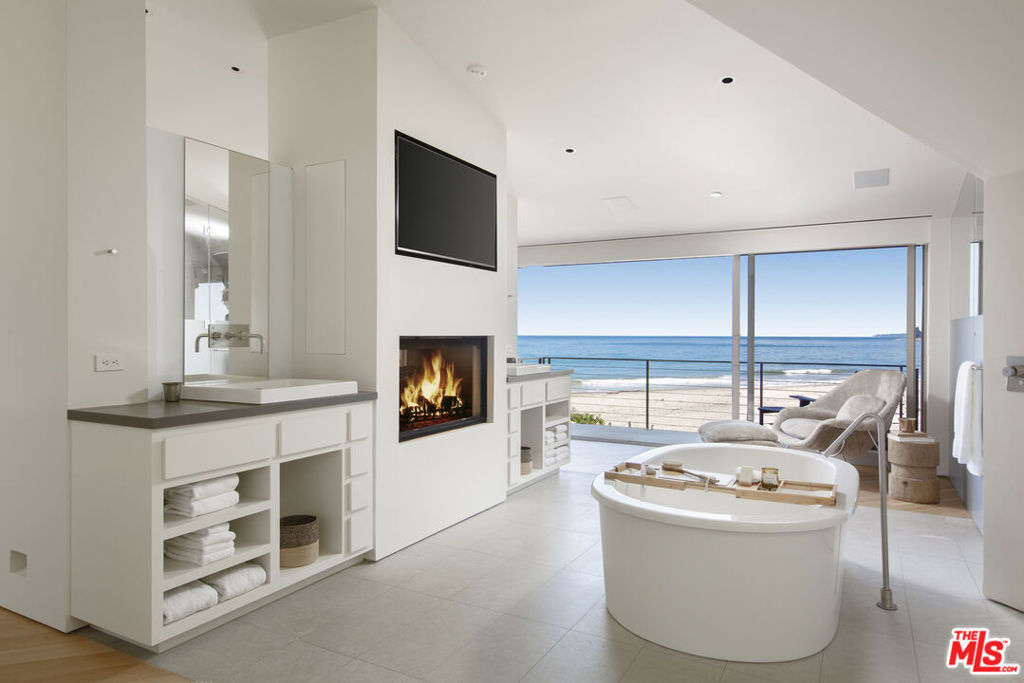 MLS #25605551 image #18