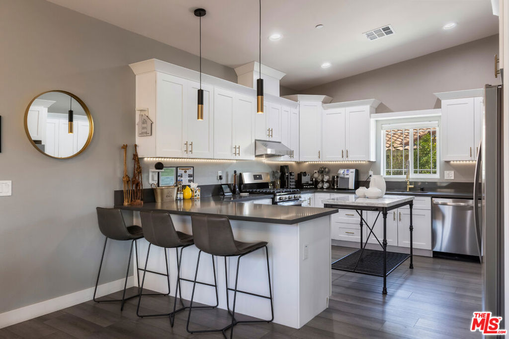 MLS #25605869 image #16