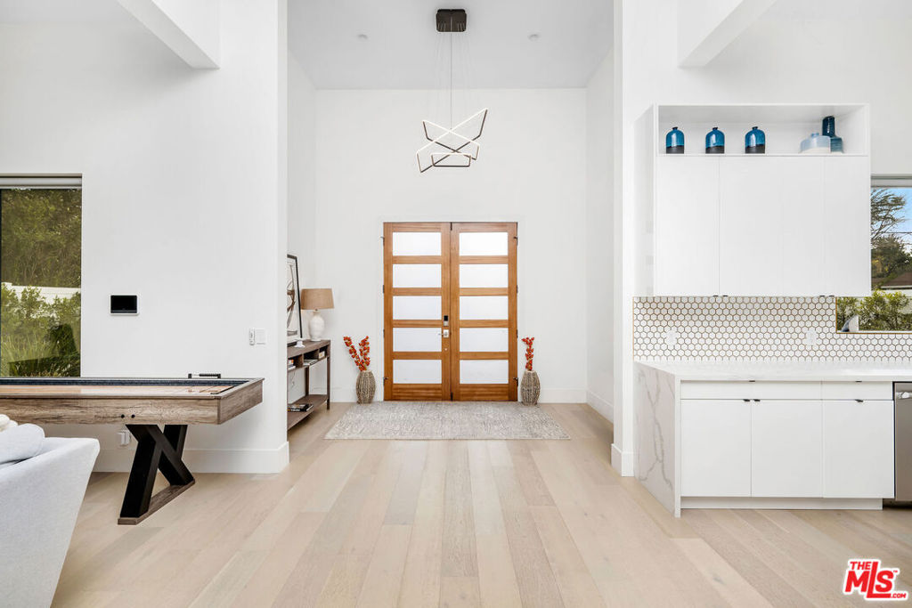 MLS #25606095 image #10