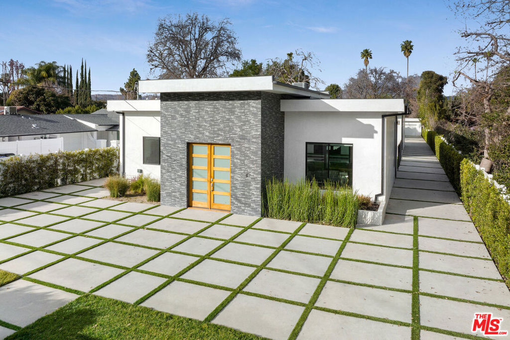 MLS #25606095 image #3