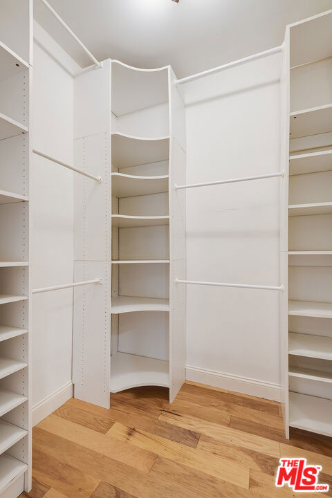 MLS #25607321 image #11