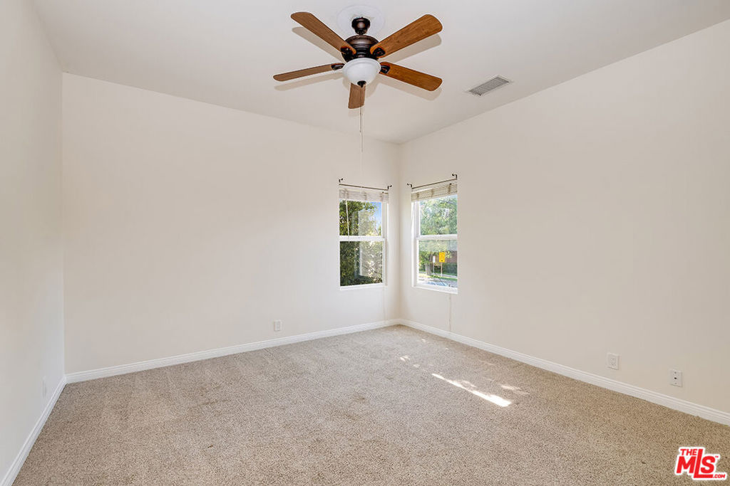 MLS #25607321 image #14