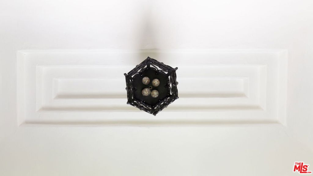 MLS #25607403 image #8