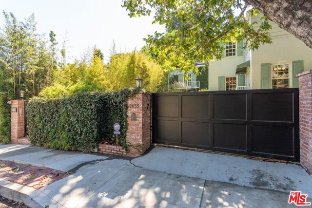 MLS #25607617 image #1