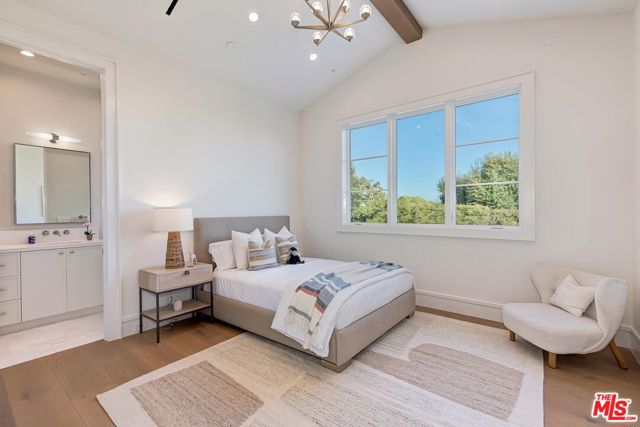 MLS #25607639 image #23