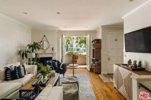 MLS #25607791 image #2