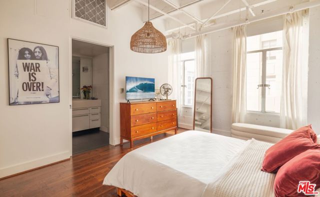 MLS #25607805 image #10