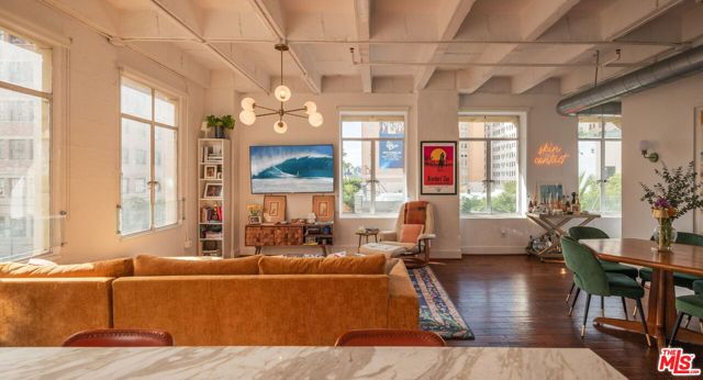 MLS #25607805 image #6