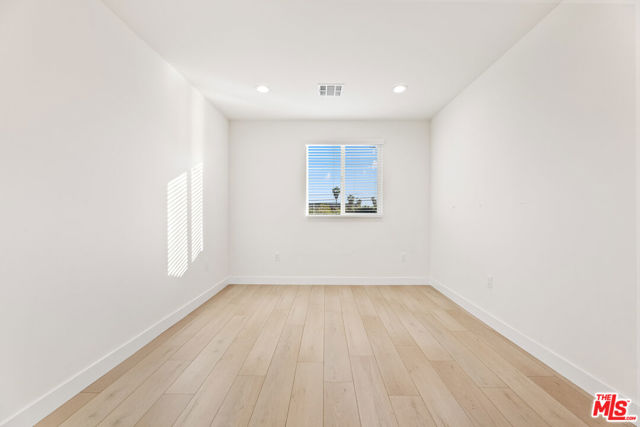 MLS #25607925 image #15