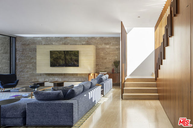 MLS #25608179 image #15