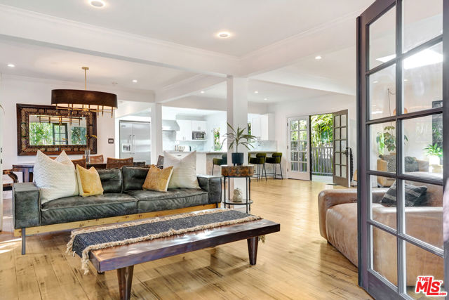 MLS #25608221 img 11