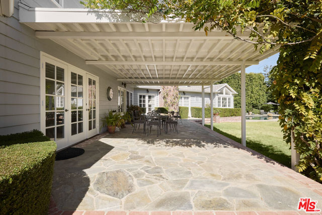 MLS #25608419 img 17