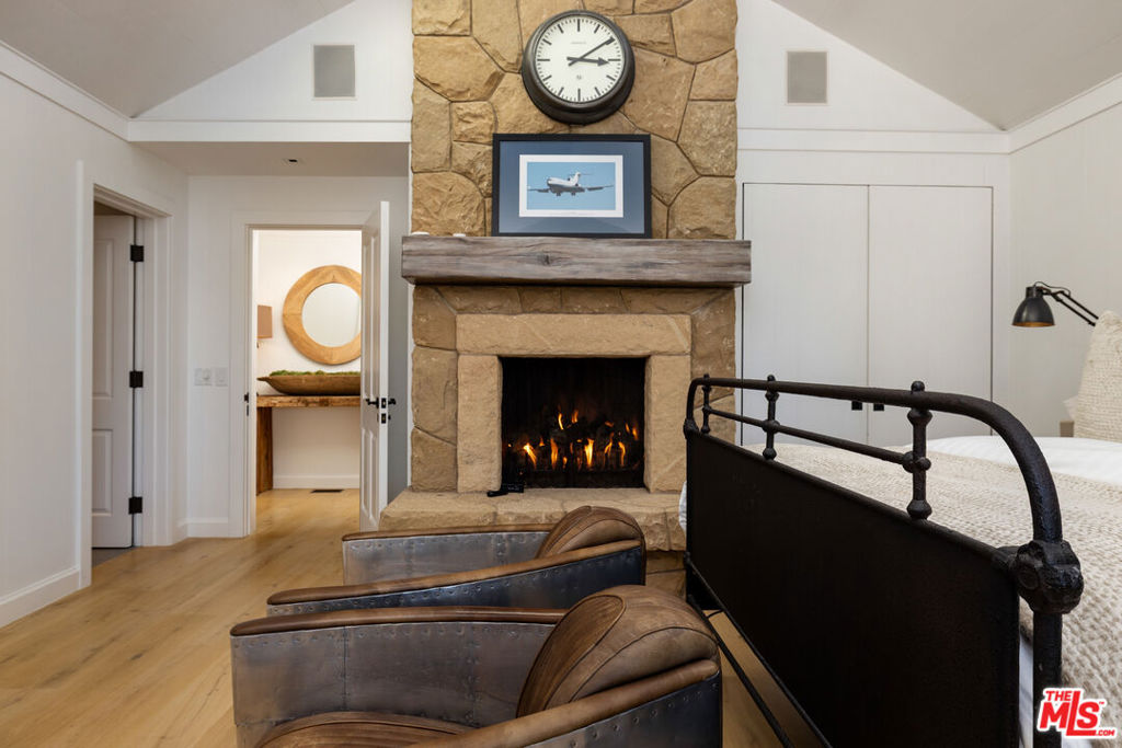 MLS #25608429 image #26