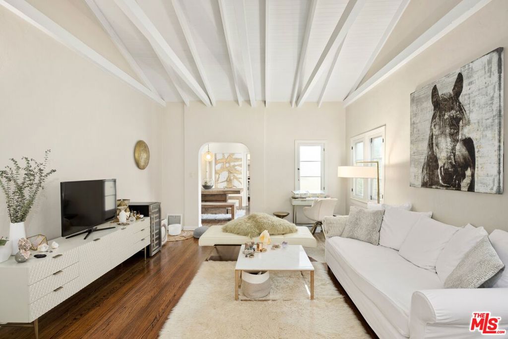 MLS #25608939 image #22