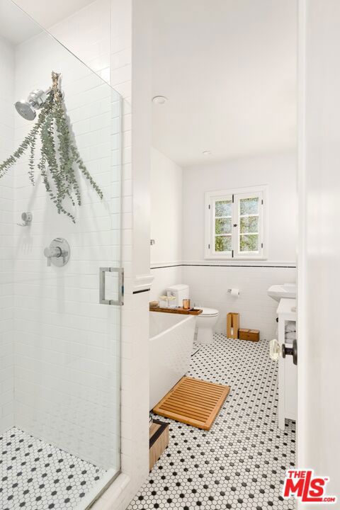 MLS #25608939 image #27