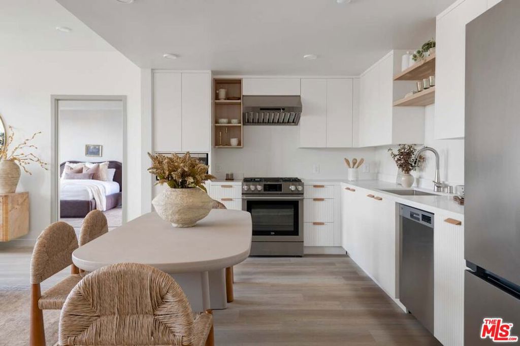 MLS #25609133 image #12