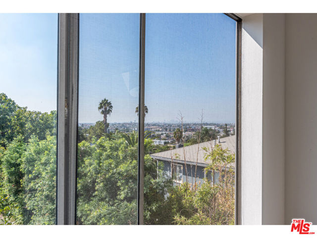 MLS #22218831 image #7