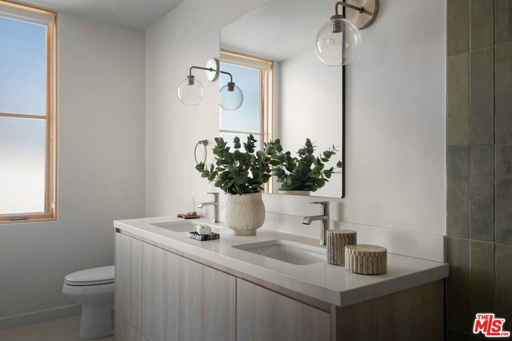 MLS #25609361 image #17