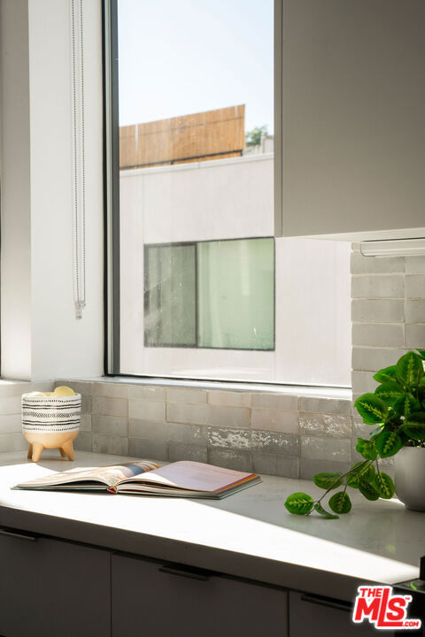 MLS #25609445 image #11