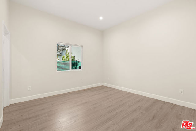 MLS #25609473 image #12