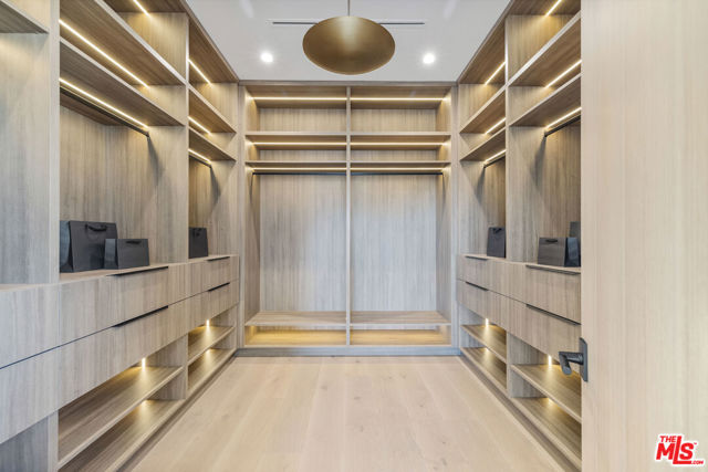 MLS #25578335 image #21