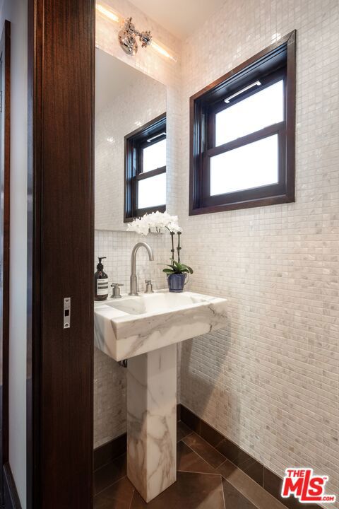 MLS #25609649 image #15