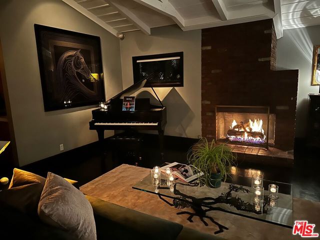 MLS #25609649 image #23